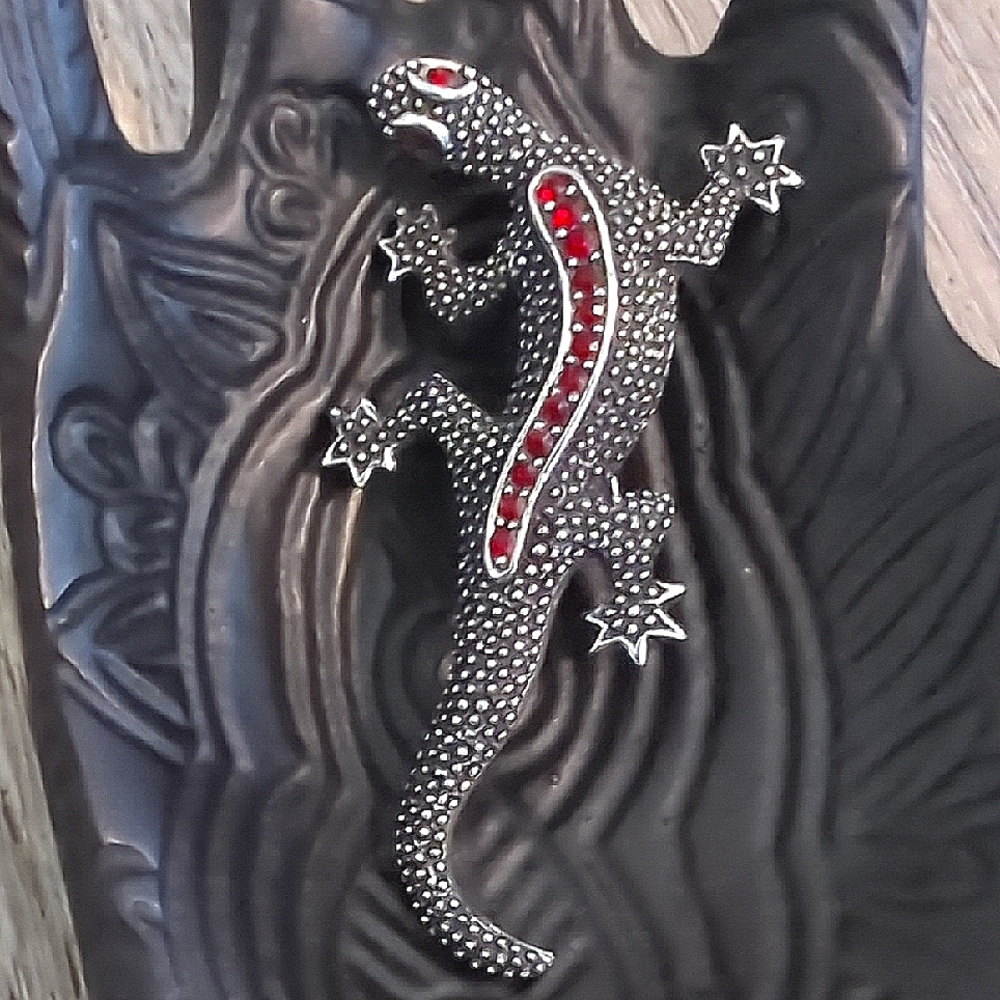Vintage Emmons Lizard Red Crystal Brooch